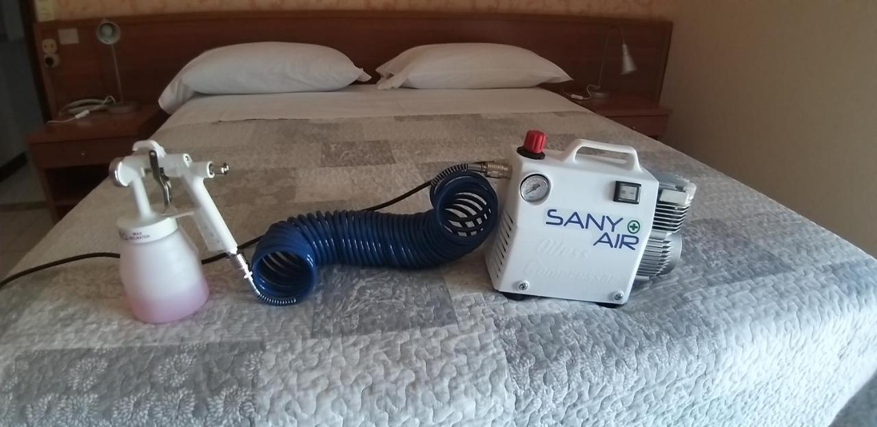 Camera Comfort Matrimoniale/Doppia con Letti Singoli